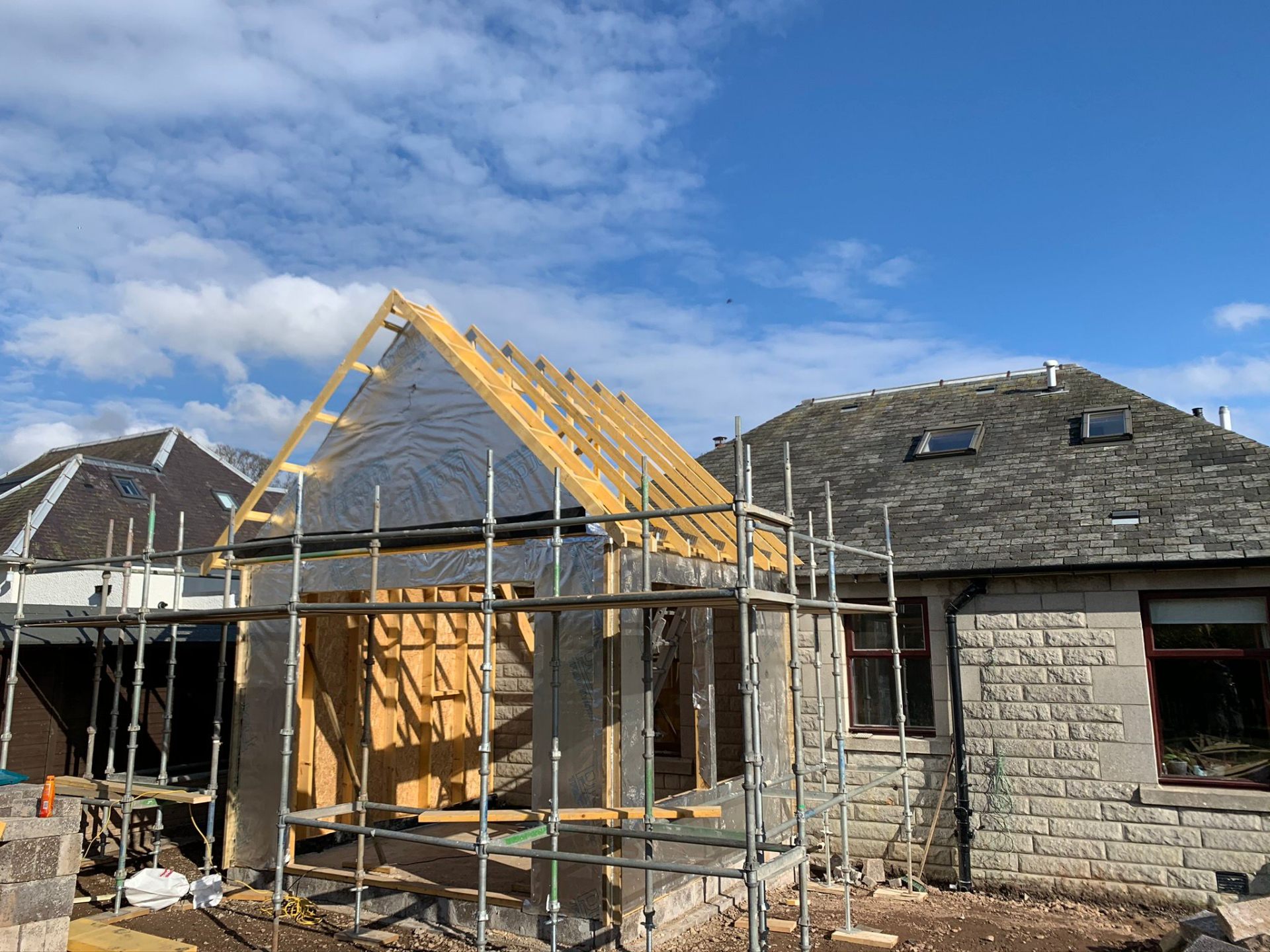 Extension timber frame construction in progress
