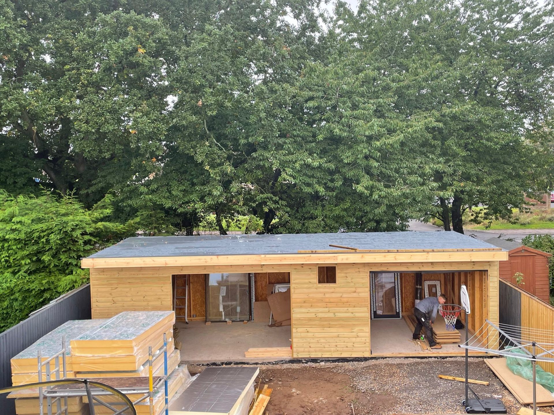 Garden Room with Flat Roof by Marshall & Co in Perth